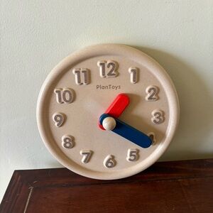 PlanToys Beige Educational Clock Activity Clock Sustainable Montessori Waldorf